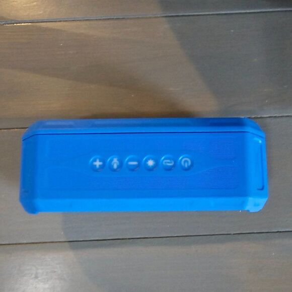 Altec Lansing Hydrajolt Royal Blue Everything Proof Portable Bluetooth Speaker - Picture 4 of 8